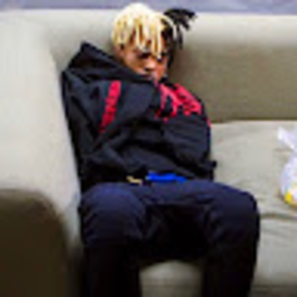 Meet your Posher, Kari - Picture 1 of 1